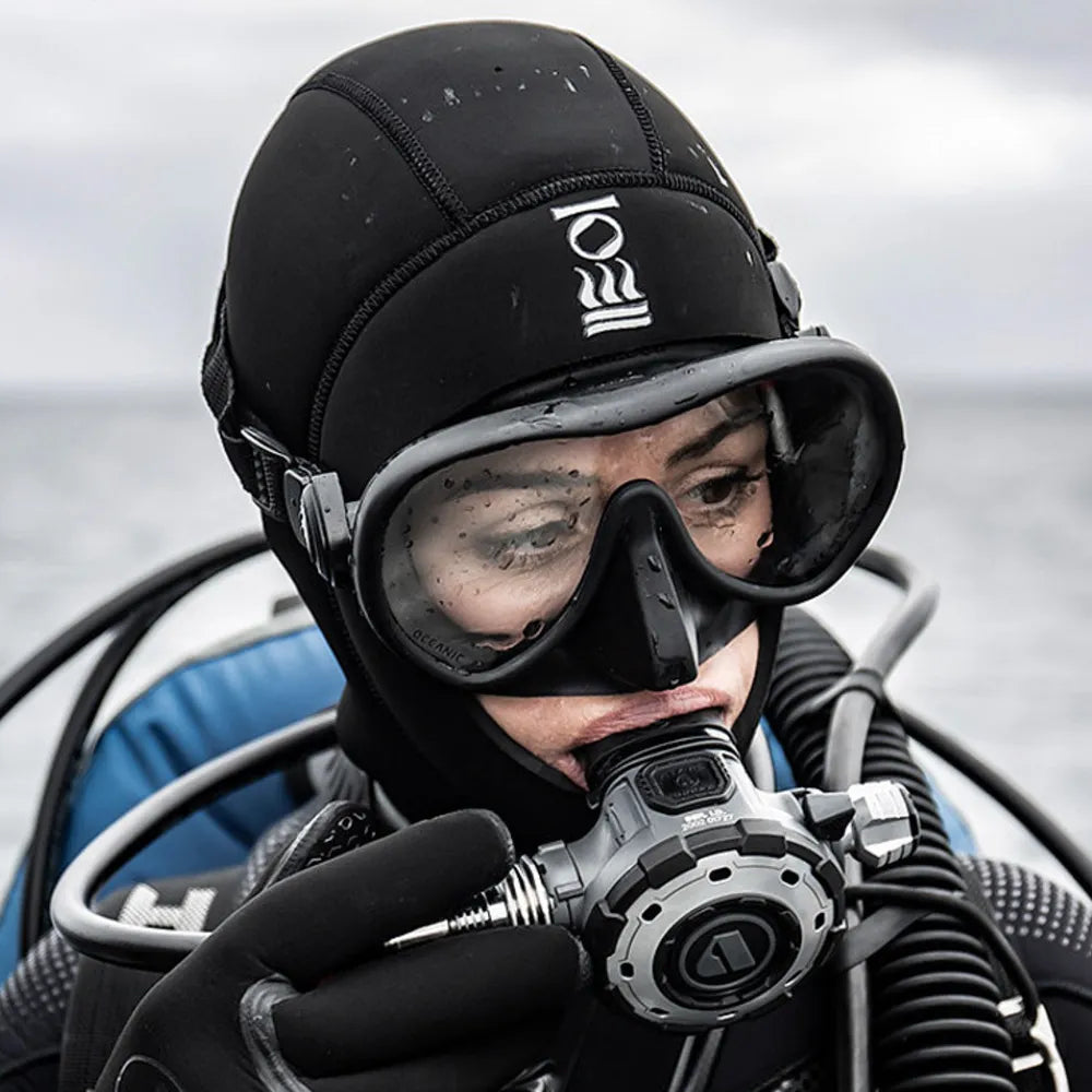 Fourth Element Cold Water Hood