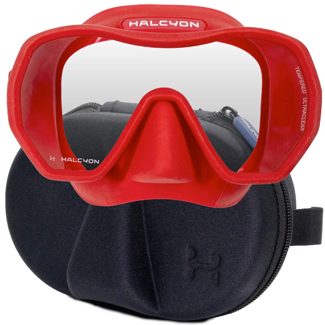Red Halcyon Omnis Mask with case