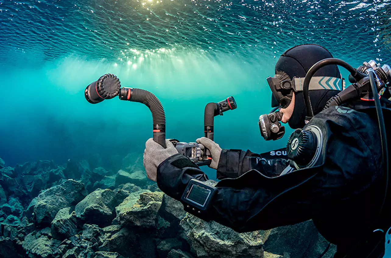 Video Dive Lights