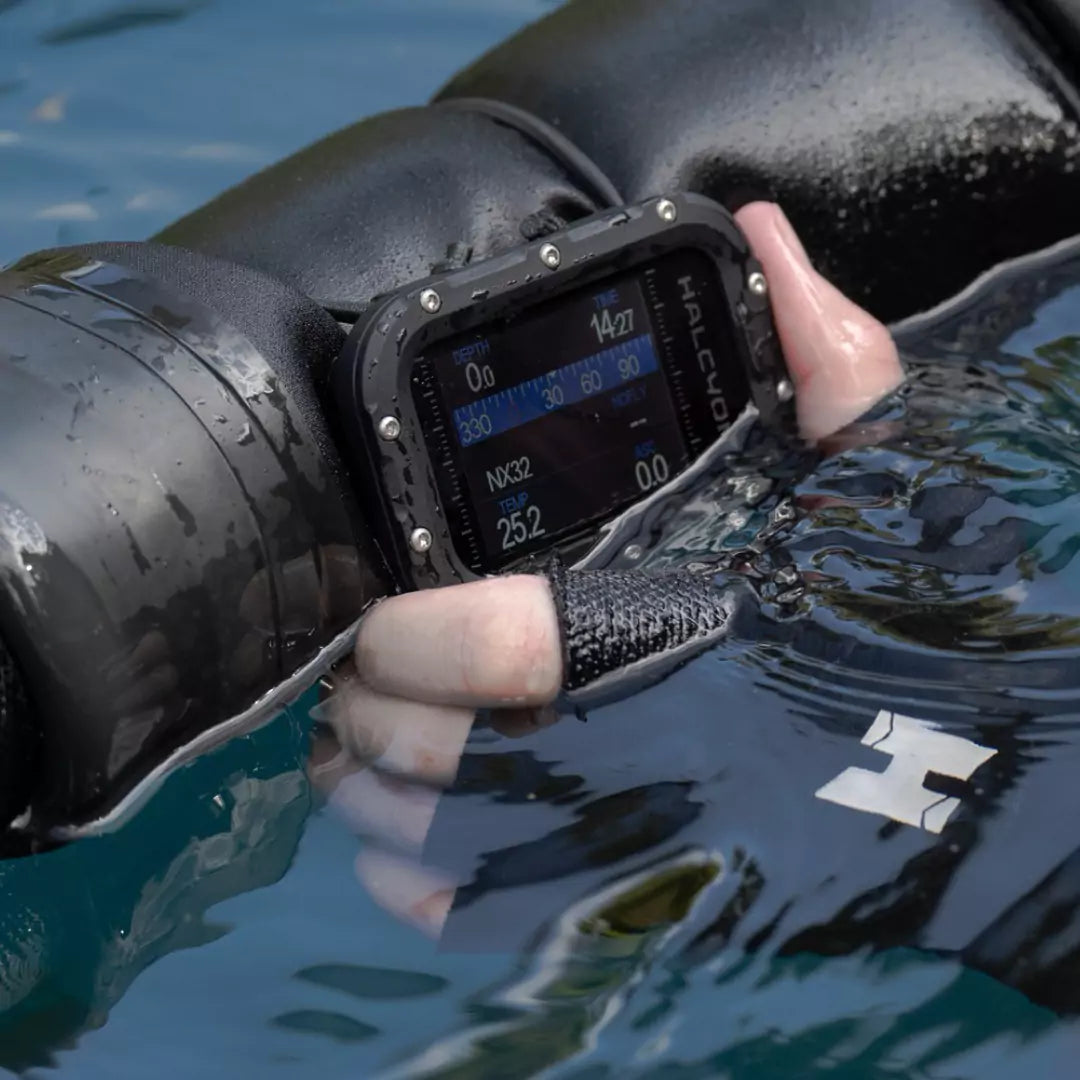 Halcyon Symbios Handset Dive Computer With Pod