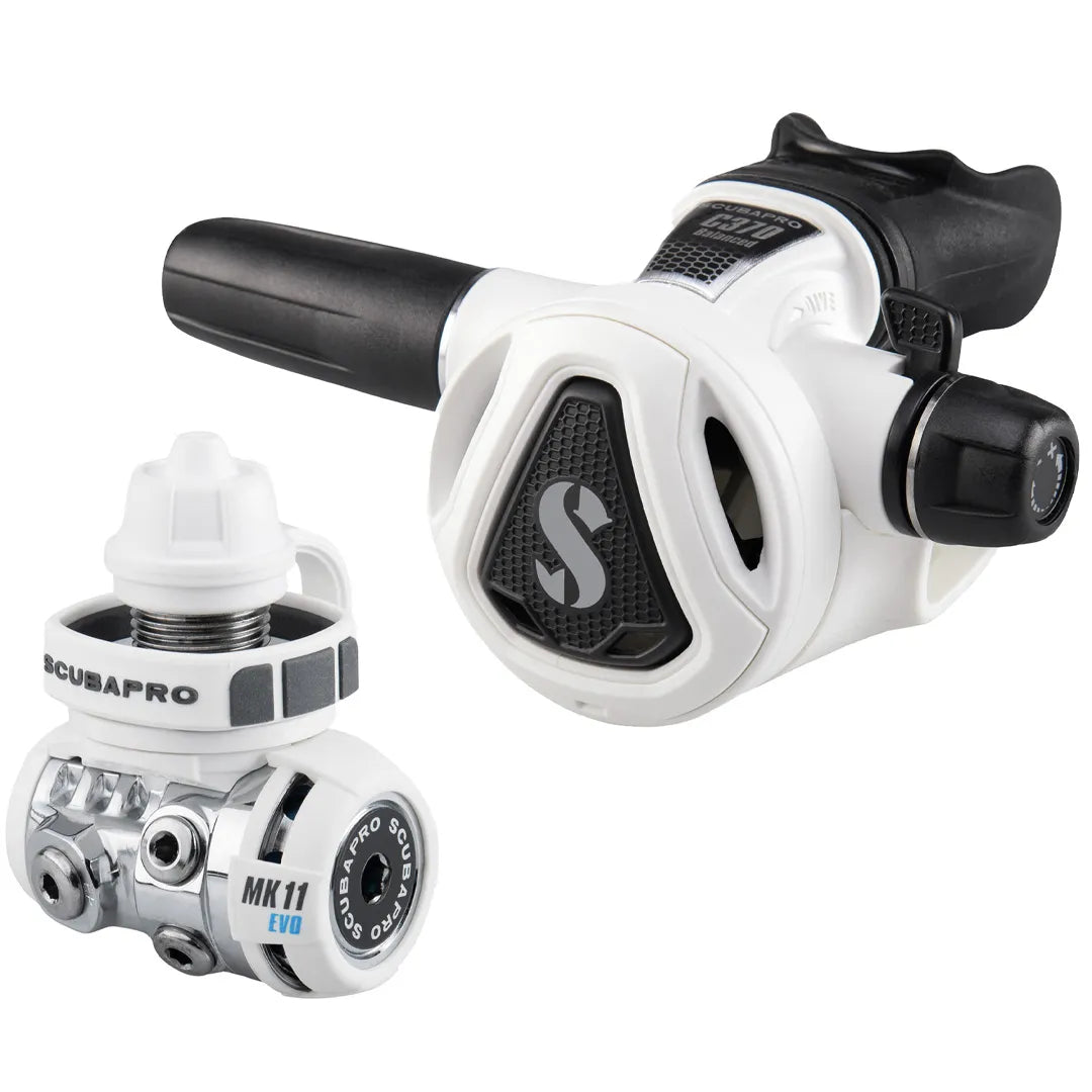 White Scubapro MK11 EVO 2 / C370 Regulator