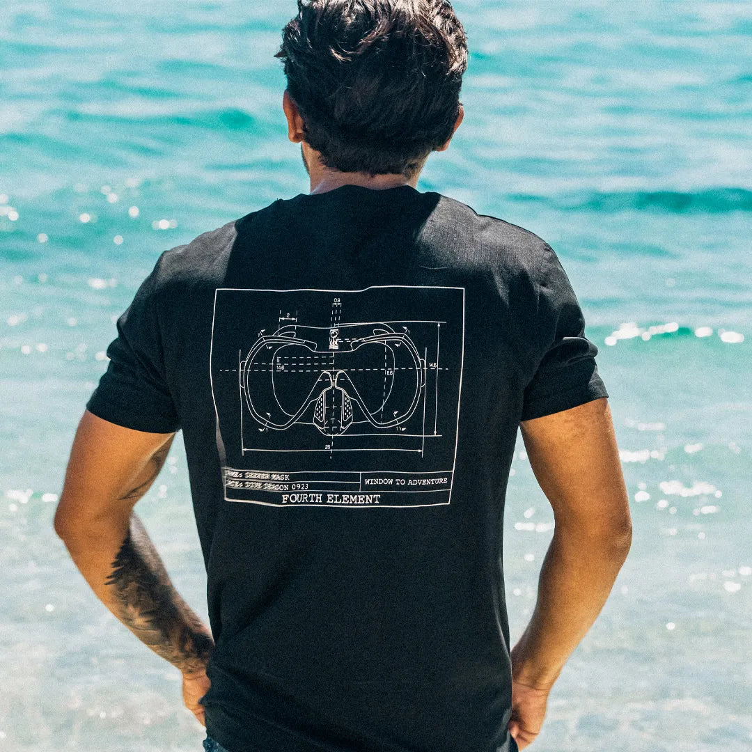 Fourth Element Men's T-Shirt - Technical Seeker