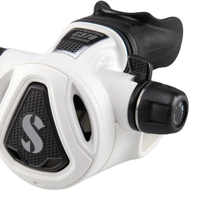 White Scubapro C370